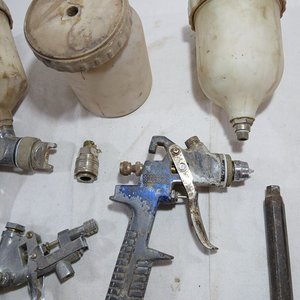 Lote anterior: Pistolas de Pintar y Piedras de Asentar Usadas