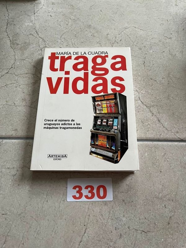 Tragavidas por María de la Cuadra - Novela Uruguaya