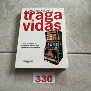 Tragavidas por María de la Cuadra - Novela Uruguaya - imagen 1