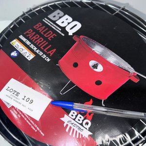 Parrillero Portátil BBQ Casmo Metálico Negro 35cm Diámetro con Accesorios - imagen 3