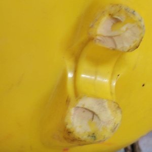 Lote de 5 Boyas de Pesca Usadas, Varios Colores y Formas - imagen 3