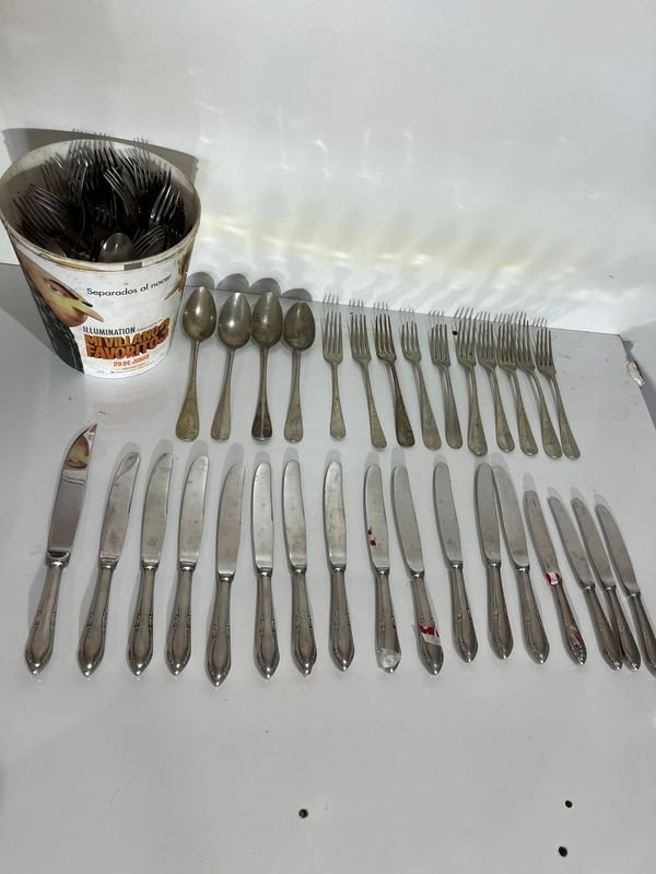 Item 852569 - Image 0