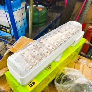 Lote anterior: Lámparas de Emergencia LED Recargables (48 Luces) - Pack de 45 Unidades
