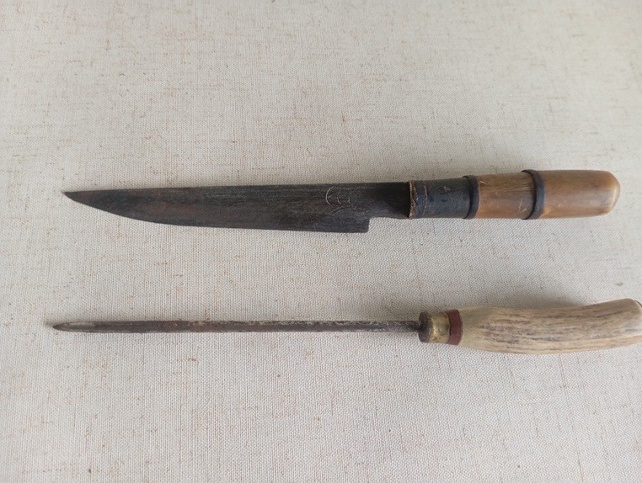 Lote siguiente: Cuchillo y Chaira de 15 cm con Hoja de Metal