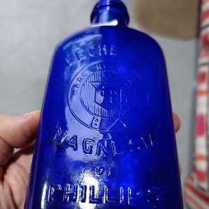 Tres Frascos Antiguos de Farmacia de Vidrio Ámbar y Azul - imagen 6