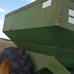 Tolva de 6 Toneladas para Agro - imagen 2