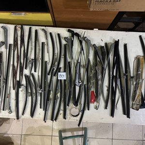 Lote de Escobillas Limpiaparabrisas Variadas para Automóviles - imagen 3