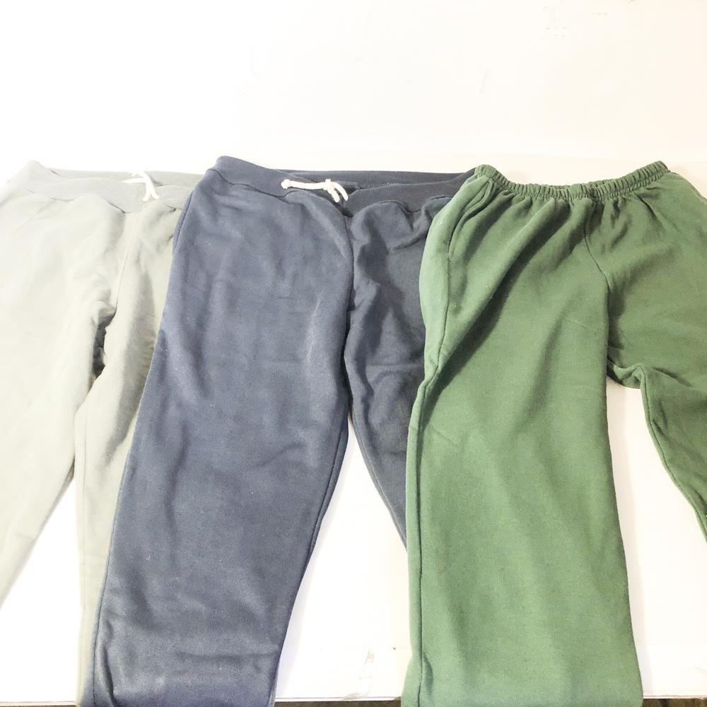 Lote de 6 Pantalones y Babuchas para Hombre
