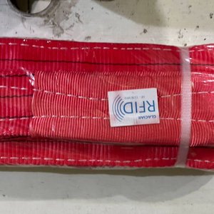 Eslinga de Carga Roja con 2 Ojales y Etiqueta RFID - imagen 3