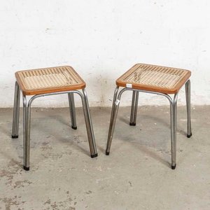 Lote anterior: Par de Banquetas de Madera con Asiento de Roble y Esterilla Sintética
