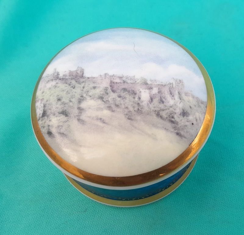 Item 827168 - Image 8