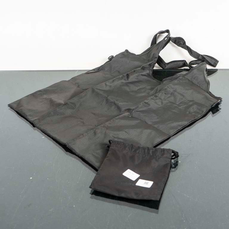 Bolsa Plegable Reutilizable Negra con Estuche