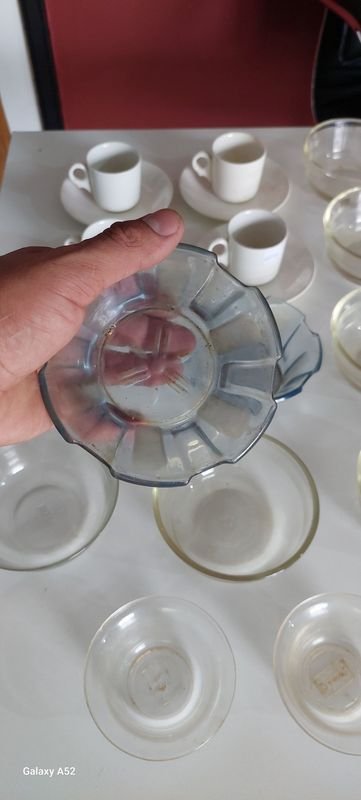 Tazas y compoteras de porcelana y cerámica - imagen 9