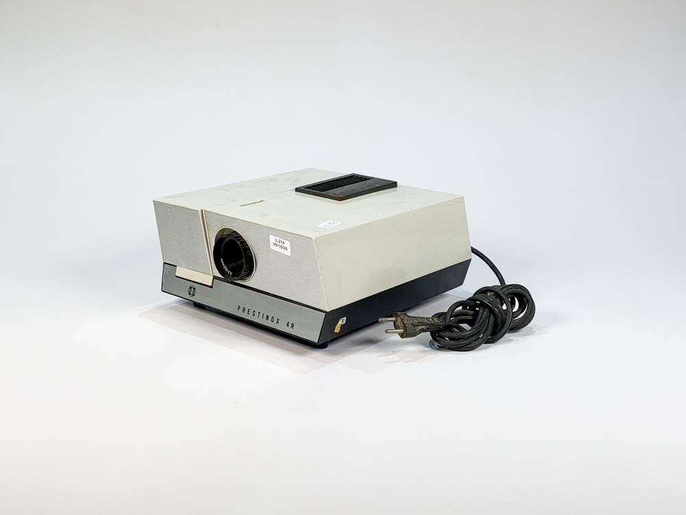 Proyector de Diapositivas Prestinox 4AR Gris - Funciona Ventilador, Lámpara Quemada