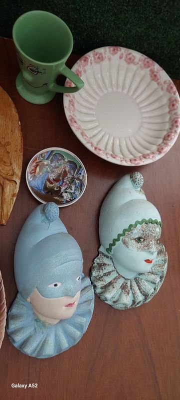 Colección de artículos decorativos y útiles - imagen 13
