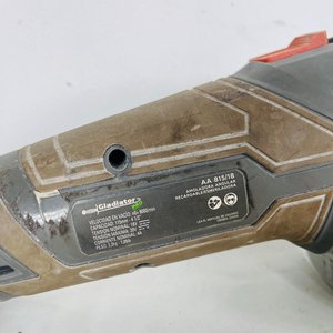 Amoladora Angular Gladiator PRO AA B15/18, Sin Batería - imagen 3