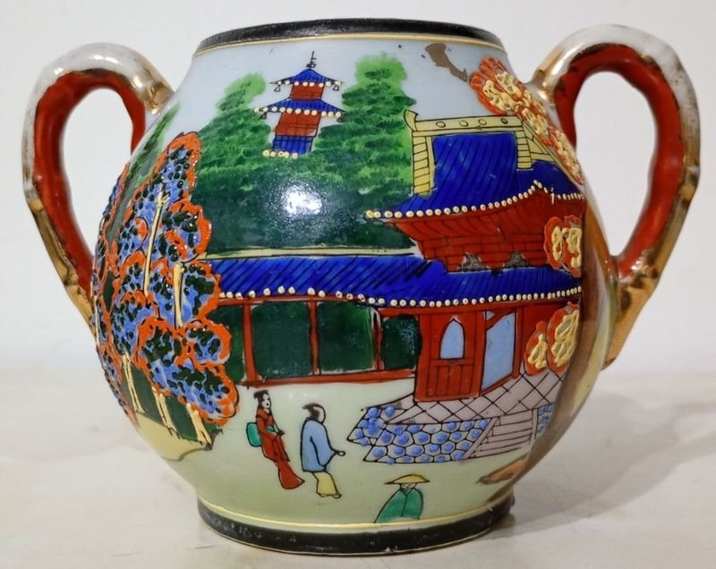 Azucarero de Porcelana Japonesa con Diseño en Relieve - imagen 2