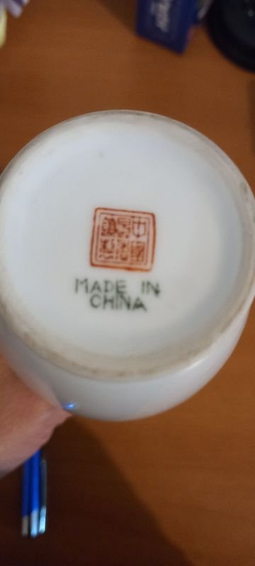 Vaso oriental de porcelana con diseño floral - imagen 3