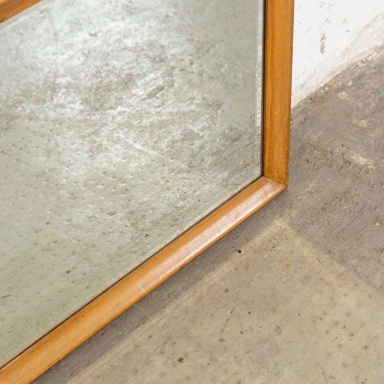 Item 2094228 - Image 3