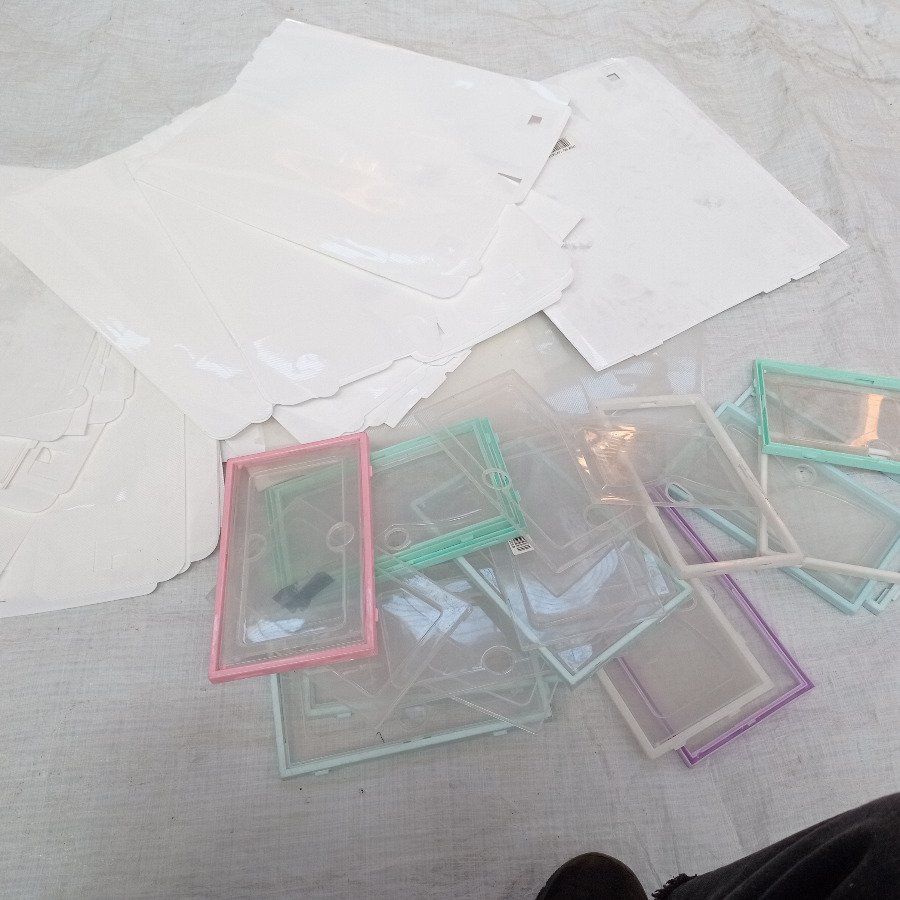 47 piezas: 30 módulos para zapatera + 17 tapas.