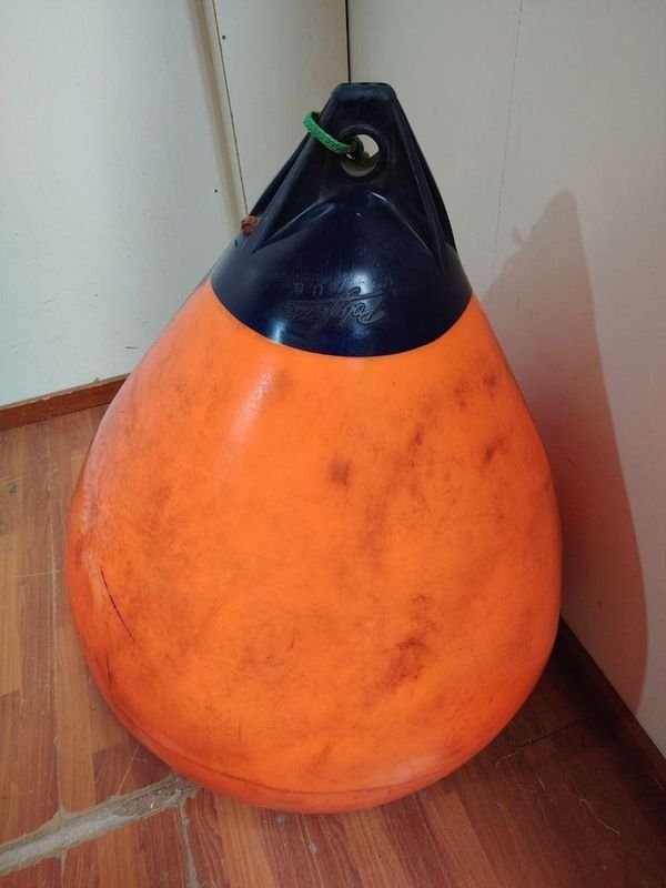 Boyarín Náutico Polyform U.S. A-6 Naranja y Azul Oscuro (100x70 cm)