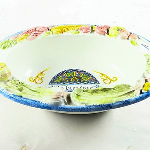 Lote siguiente: Fuente Oval Cerámica Decorada con Verduras y Frutas