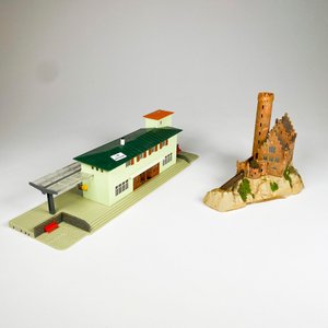 Dos estaciones de trenes Faller, plástico - imagen 2