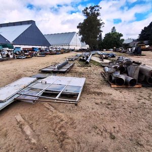 Lote siguiente: Lote de Materiales Metálicos y Estructuras Industriales