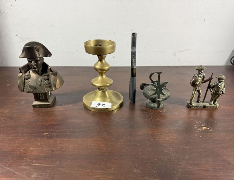 Item 847564 - Image 0