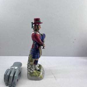 Botella de Whisky White Heather con Figura de Gaitero Escocés - imagen 4