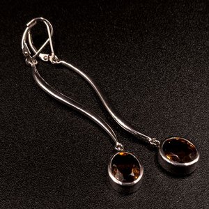 Lote siguiente: Aros Largos de Plata 950 con Citrinos