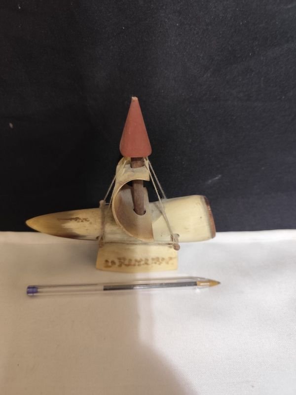 Modelos de barcos y embarcaciones en miniatura - imagen 4