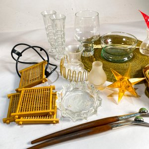 Lote de Vasos, Copas, Adornos y Accesorios Vintage - imagen 3