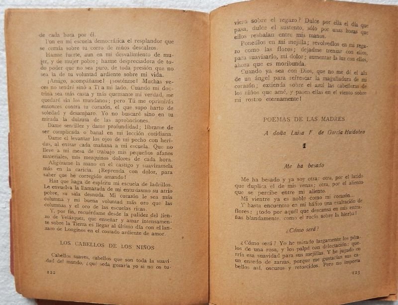 Libro de poesías y prosa de Gabriela Mistral - imagen 5