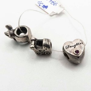 Tres Dijes de Plata: Conejo, Cochecito y Corazón "Daughter" - imagen 2