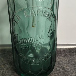 Sifón Antiguo de Vidrio Verde "La Capital" con Pico de Metal - imagen 5