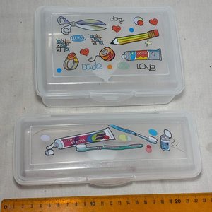 Lote de Juguetes: Peluches, Pistolas, Reproductor CD Panasonic y Más - imagen 20
