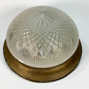 Plafón de Bronce con Pantalla de Vidrio Tallado y Esmerilado - imagen 3