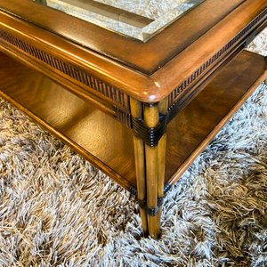 Mesa de Centro y Mesa Auxiliar Estilo Rústico con Vidrio y Ratán - imagen 4