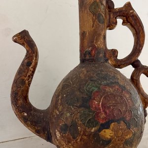 Cafetera Antigua de Barro Policromado con Tapa Decorada - imagen 2