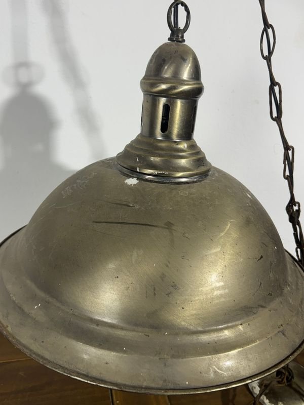 Colgante galponero en latón - Lámpara de techo con diseño industrial - imagen 3