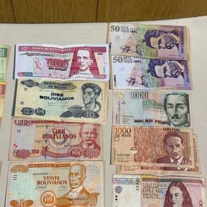Billetes de América Latina: México, Bolivia, Perú, Guatemala, Rep. Dominicana y Colombia - imagen 3