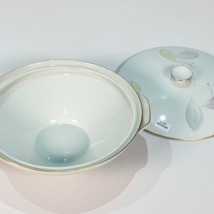Guisera de Porcelana Bavaria "Grazie" con Tapa, Decoración Hojas - imagen 3