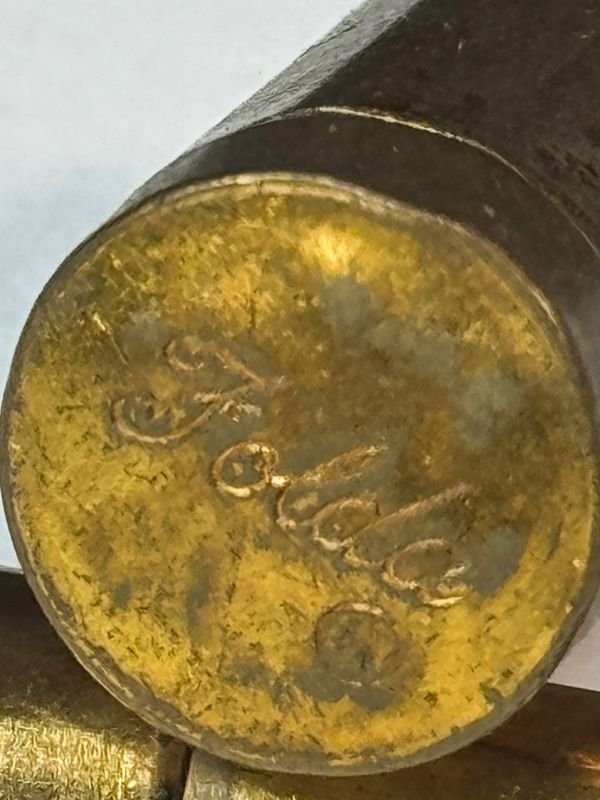 Libros y Telescopio en Bronce y Mármol - imagen 7