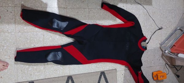 Traje de Neopreno para Actividades Acuáticas - imagen 1