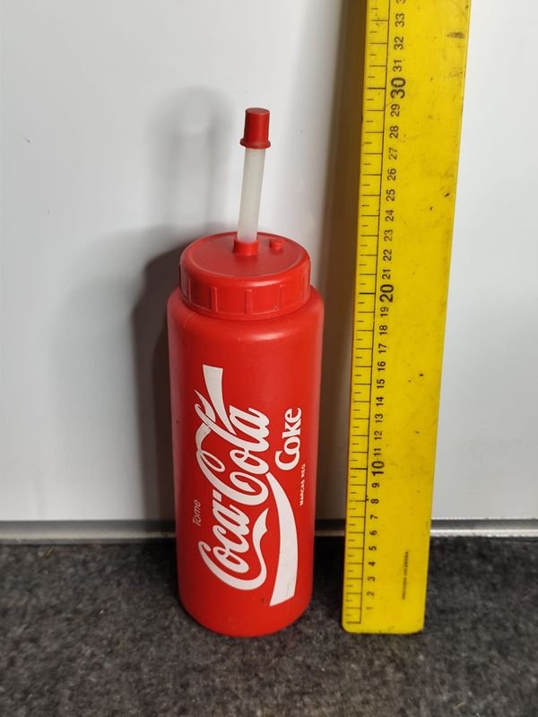 Caramañola Roja Coca-Cola con Pico y Sorbete
