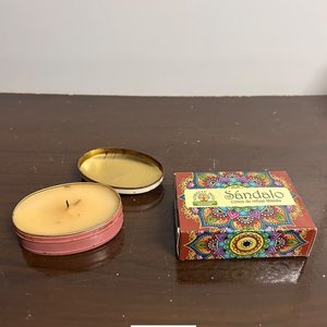Lote anterior: Velas y Conitos Aromáticos Sándalo
