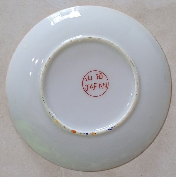 Tres platos de porcelana de Inglaterra y Japón - imagen 7