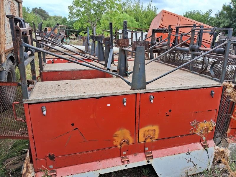 Lote siguiente: Caja industrial para vehículos de carga o remolque en mal estado