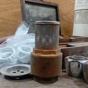 Lote de Accesorios y Repuestos para Plomería y Sanitarios - imagen 6